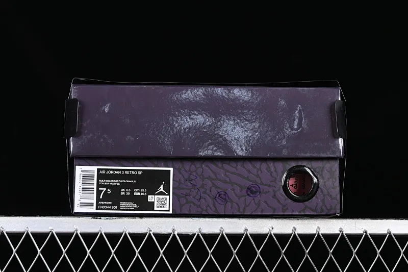 All categories Air Jordan Jordan series basketball shoes Air Jordan 3 LW version J.Balvin x Air Jordan 3 Retro AJ3 Joe 3 rainbow gradient FN0344-901
